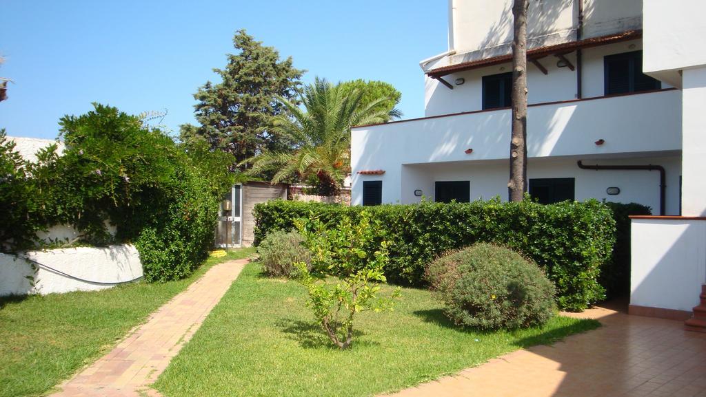Ischia Uno Residence Forio di Ischia Екстериор снимка