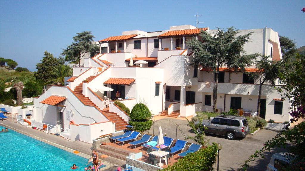Ischia Uno Residence Forio di Ischia Екстериор снимка