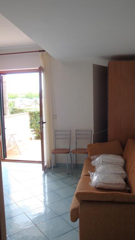 Ischia Uno Residence Forio di Ischia Екстериор снимка
