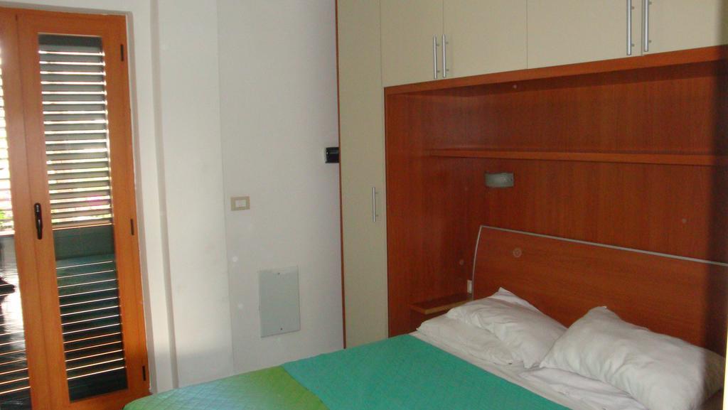 Ischia Uno Residence Forio di Ischia Екстериор снимка